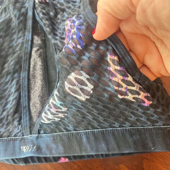 Wear it to Heart X Peloton Womens Racerback Sports Bra With Colorful Geometric P - Picture 3 of 4